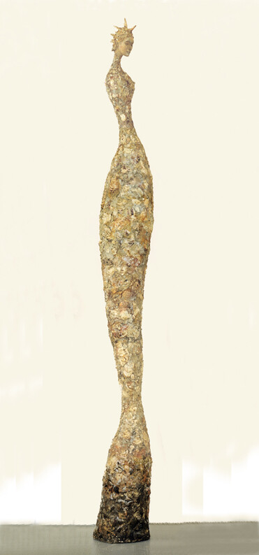 "Sir&egrave;ne" 180cm de hauteur; m&eacute;tal,papier mach&eacute; et coquillages